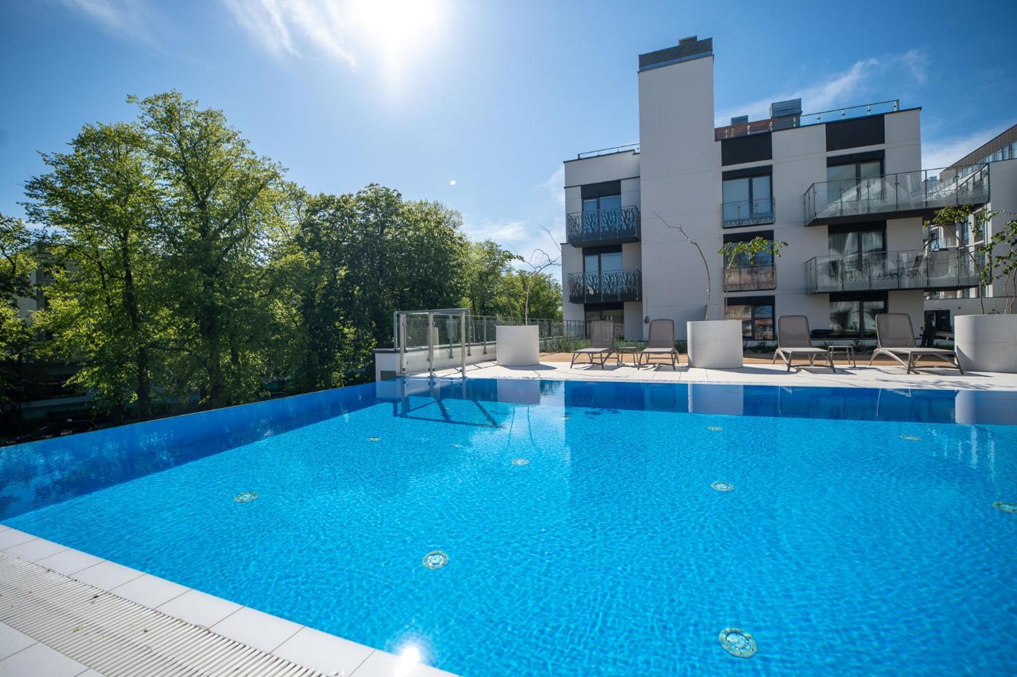 Faro Apartamenty Nadmorskie Tarasy Spa Przy Latarni I Molo Baseny, Sauny, Fitness I Parking W Cenie 科沃布热格 外观 照片