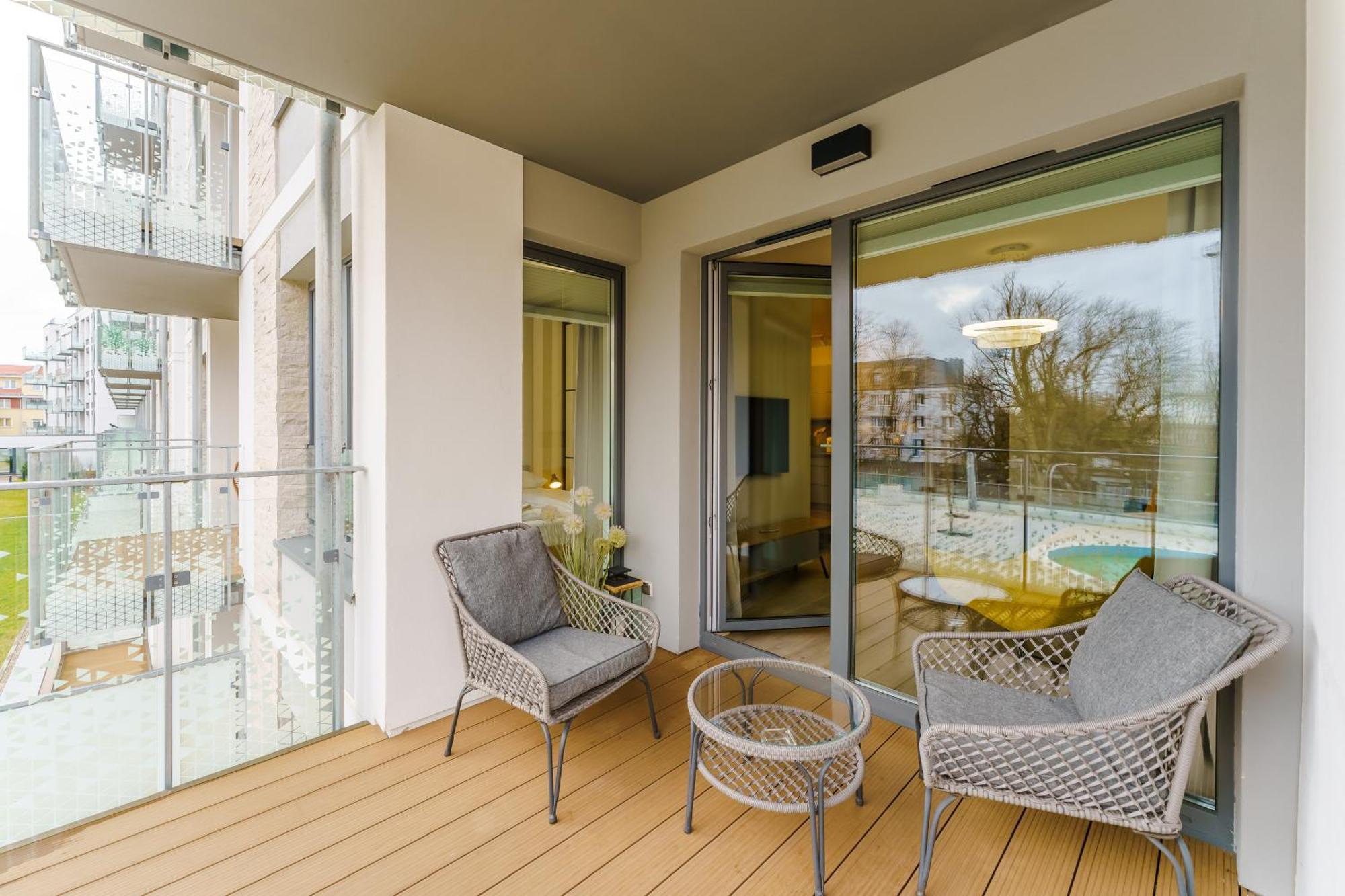 Faro Apartamenty Nadmorskie Tarasy Spa Przy Latarni I Molo Baseny, Sauny, Fitness I Parking W Cenie 科沃布热格 客房 照片