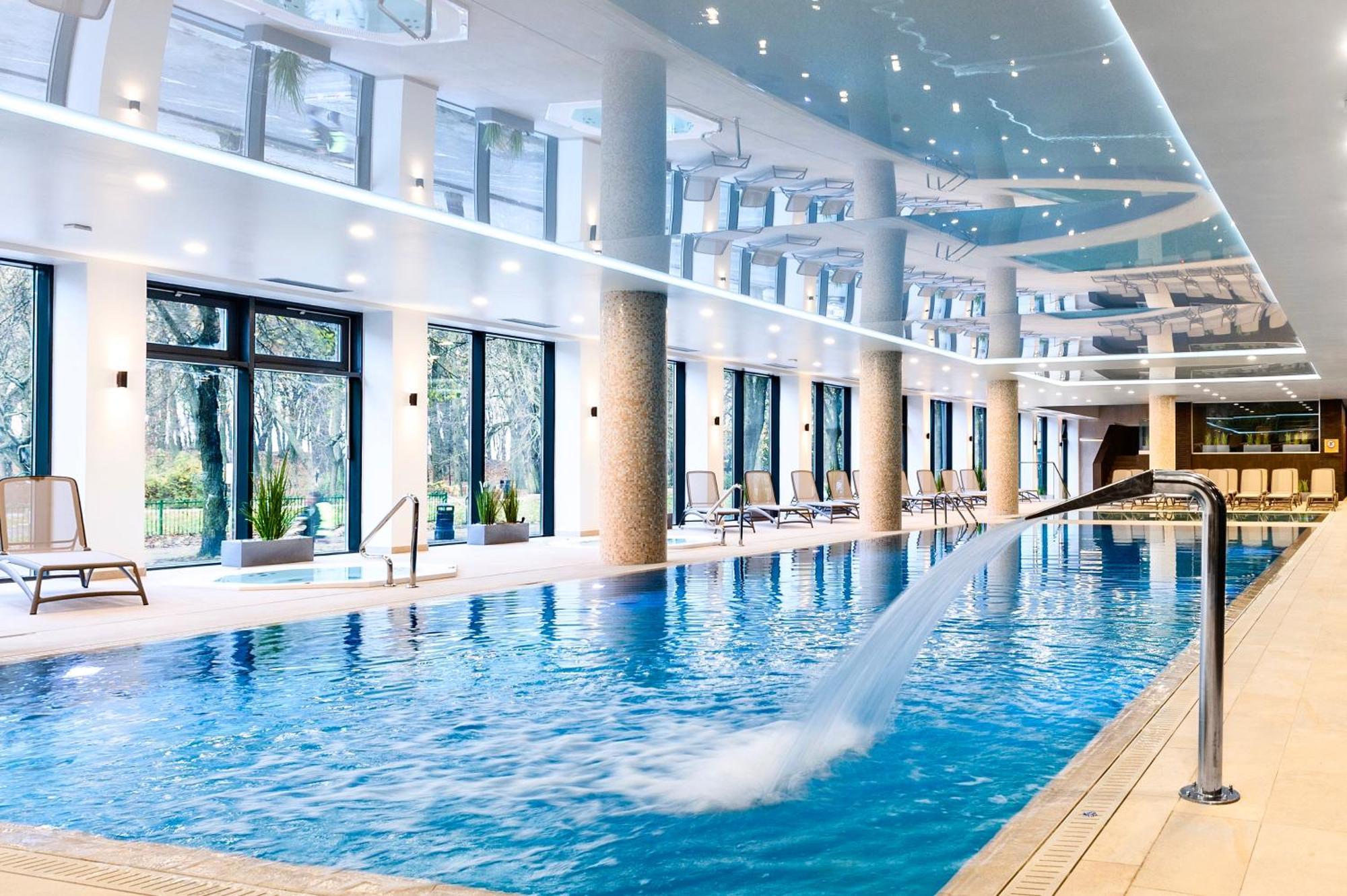 Faro Apartamenty Nadmorskie Tarasy Spa Przy Latarni I Molo Baseny, Sauny, Fitness I Parking W Cenie 科沃布热格 外观 照片